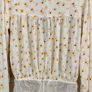Free People Tops - Boho Body Suit by Free People White w/daisies NEW Free People Tops - Boho Body Suit by Free People White w/daisies NEW